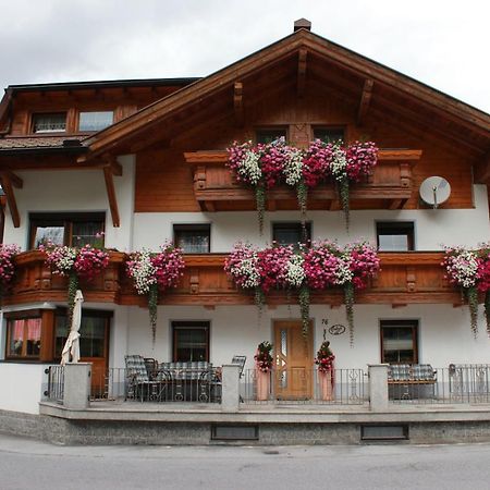 Haus Andrea Apartment Sankt Leonhard im Pitztal Exterior foto